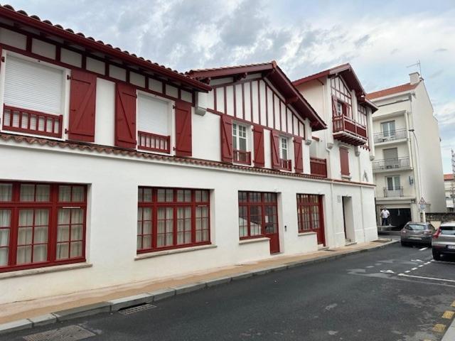 Residence Kemaris Биарриц Экстерьер фото